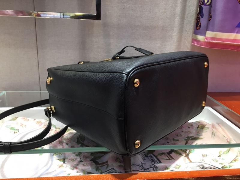 Pra*a top handle bags